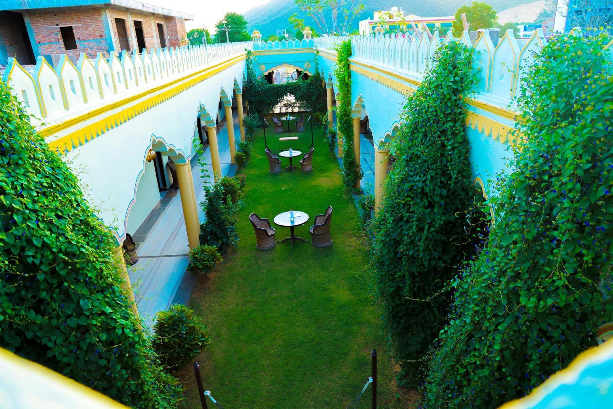 Hotel Mewad Haveli Пушкар Экстерьер фото