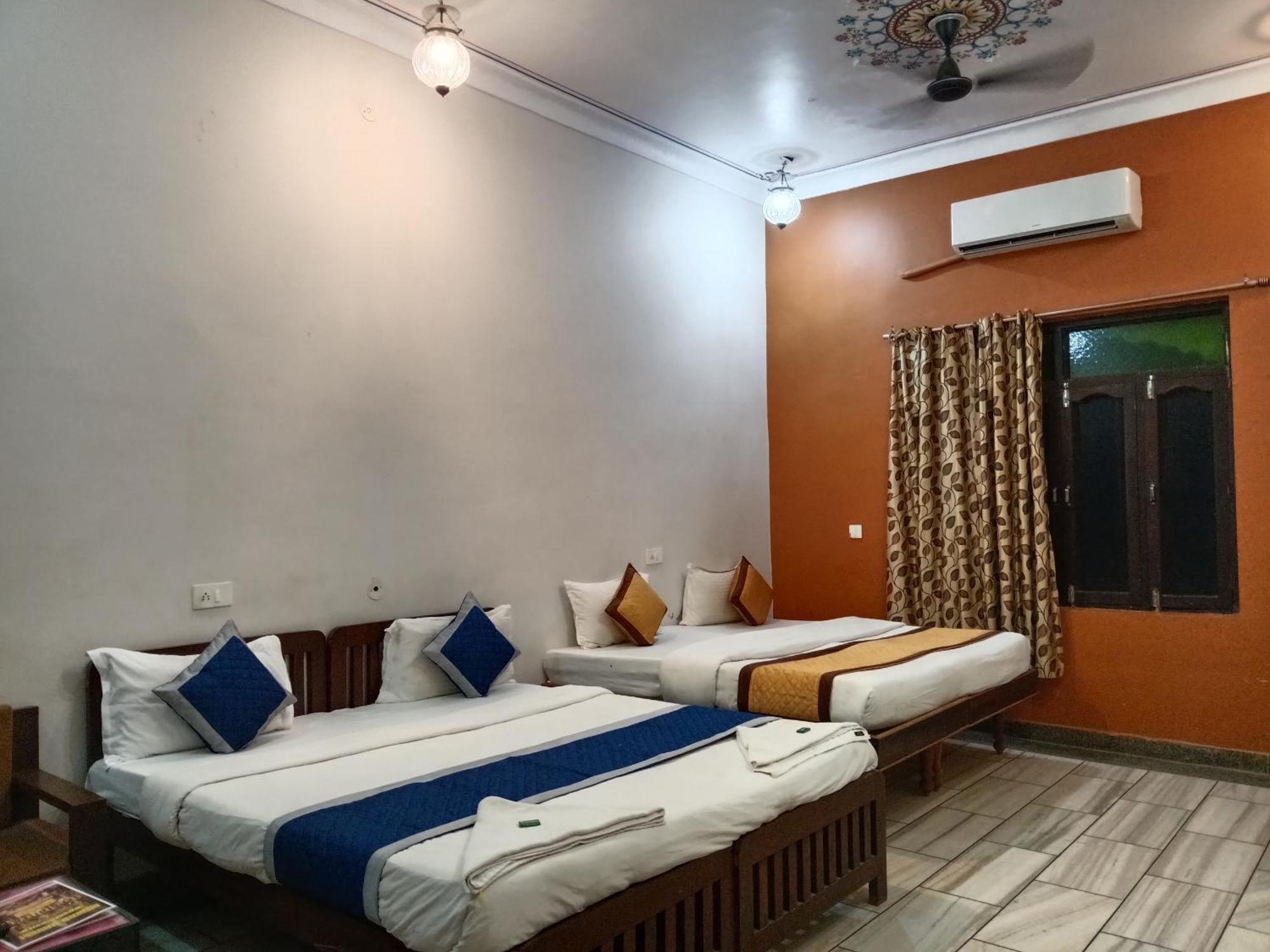 Hotel Mewad Haveli Пушкар Экстерьер фото