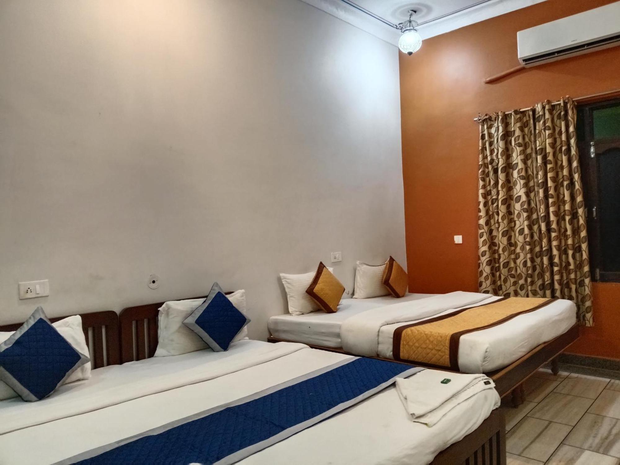 Hotel Mewad Haveli Пушкар Экстерьер фото